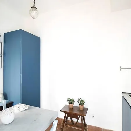 Iflat Agli Archetti Del Centro * 巴勒莫